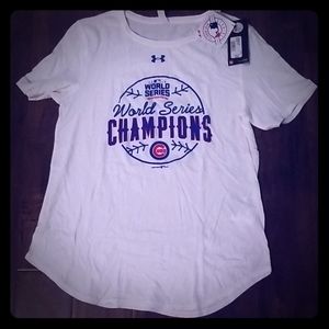 NWT Chicago Cubs World Series Champions Tee ladies